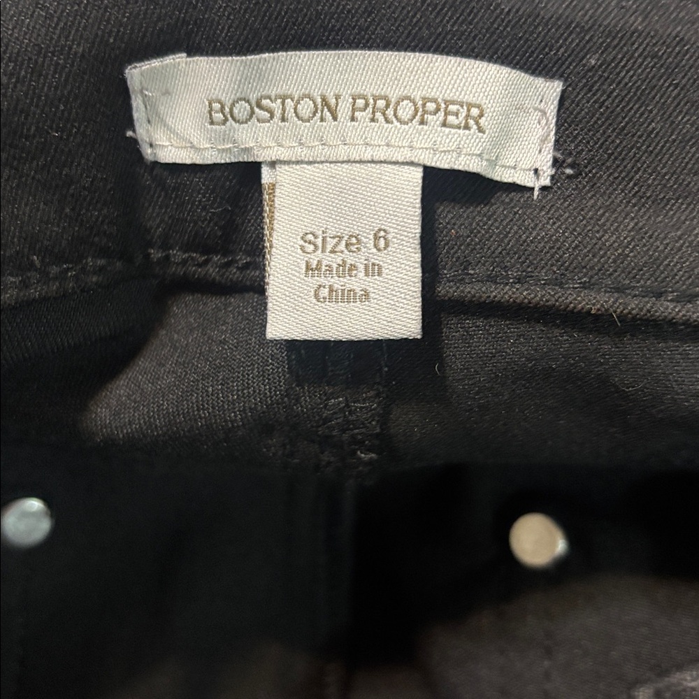 Boston proper - Picture 5 of 5